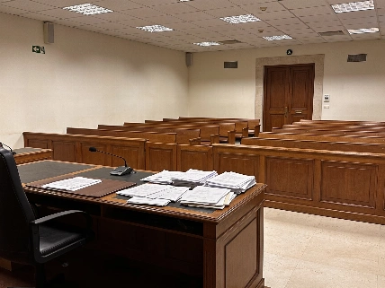 Суд в Валенсии снова откладывает дело о наводнении — теперь до 2027 года RUSSPAIN.RU