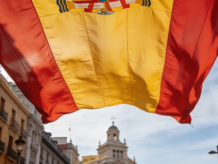Свист в адрес Санчеса заглушил парад в Мадриде RUSSPAIN.RU