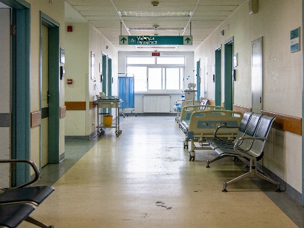 Валенсийская медицина не может удержать специалистов: почему врачи уходят RUSSPAIN.RU
