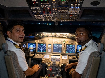 Boeing 737 Ethiopian Airlines пролетел мимо аэропорта: что случилось в небе над Аддис-Абебой RUSSPAIN.RU