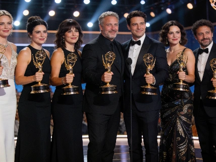 La maldición de Widow’s Bay смела конкурентов на Emmy 2026 RUSSPAIN.RU