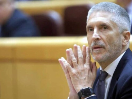 Глава МВД Испании - гей - создаёт группы по борьбе с противниками ЛГБТ RUSSPAIN.RU