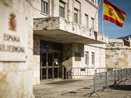Судья из Мадрида берёт на контроль дело о миграционном кризисе в Сеуте RUSSPAIN.RU