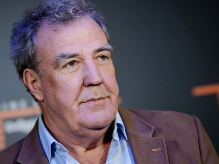 Jeremy Clarkson назвал Porsche 911 GT3 Touring лучшим спорткаром RUSSPAIN