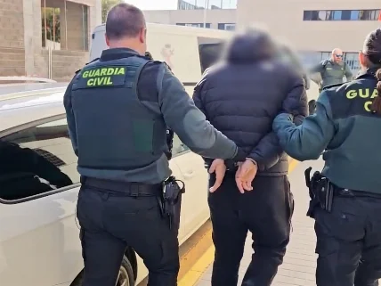Охранник станции в Барселоне получил тяжелые травмы при ограблении RUSSPAIN.RU