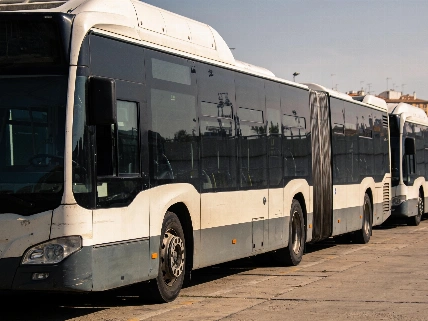 Бургос намерен выкупить автобусы, предоставленные Мадридом после пожара RUSSPAIN