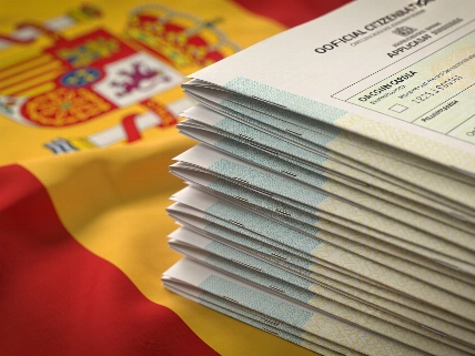 Закон о «внуках» прошёл 32 этапа и вызвал спор в парламенте RUSSPAIN.RU