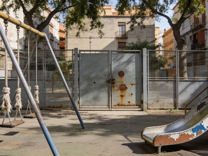 Каждый третий ребенок в Каталонии лишен полноценного досуга RUSSPAIN.RU