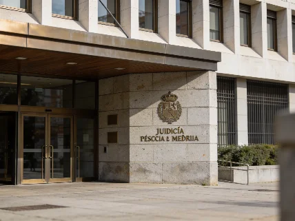 Суд в Мадриде вызвал главу гериатрии Gregorio Marañón по делу о протоколах COVID RUSSPAIN.RU