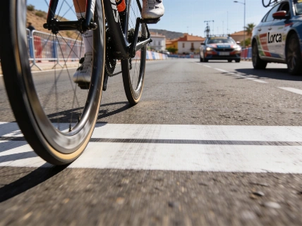 Третий триумф Бреннана: Visma диктует темп на Vuelta 2026 RUSSPAIN.RU