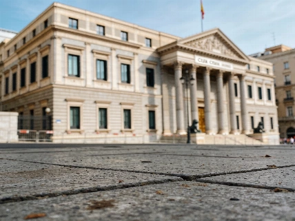 Марш в Мадриде потребовал вернуть Сеуту к нормальной жизни RUSSPAIN.RU