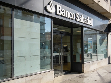 BPCE вложил 1,2 млрд евро в Sabadell и стал крупнейшим акционером RUSSPAIN.RU