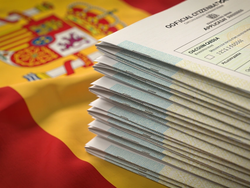 Закон о «внуках» прошёл 32 этапа и вызвал спор в парламенте RUSSPAIN