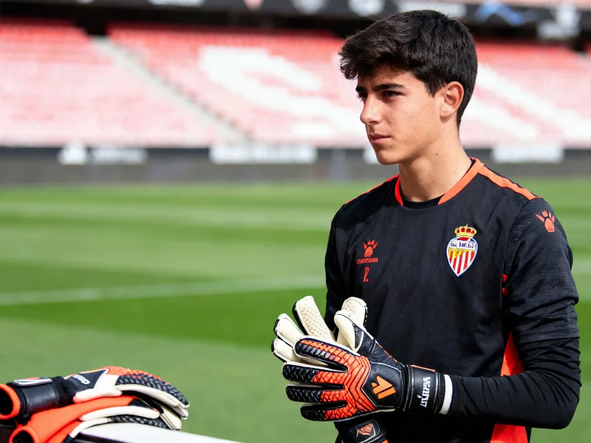 Вратарь Mallorca может дебютировать за национальную команду после 18-летнего перерыва RUSSPAIN