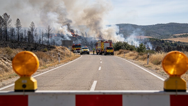 Пожар в Саморе: перекрыта N-122 и введён режим изоляции RUSSPAIN