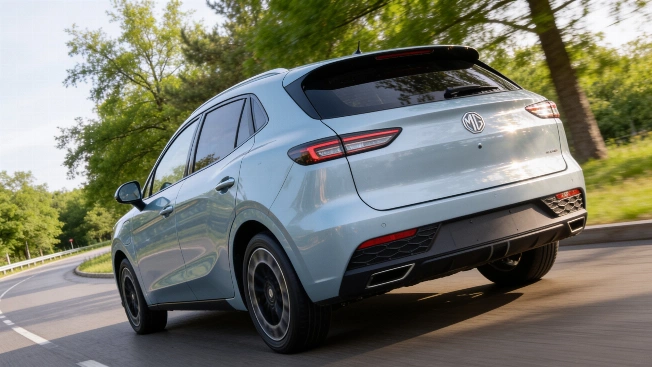MG4 EV Urban бросает вызов Volkswagen ID.3 в Европе RUSSPAIN