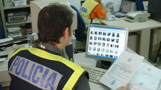 Суд оштрафовал сайт знакомств за рекламу проституции на 50000 евро RUSSPAIN.RU