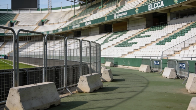 Каталонские партии требуют расследования действий полиции на матче Elche-Barça RUSSPAIN