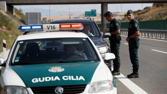 Патрули не справляются: Guardia Civil не хватает сил для всех вызовов по V16 RUSSPAIN