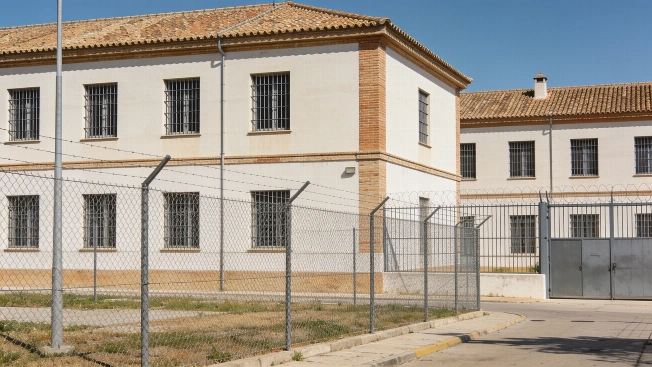 Два заключённых погибли в психиатрической тюрьме Севильи RUSSPAIN