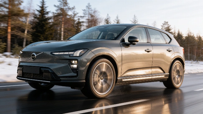 Volvo EX60 выходит на рынок: электроскандал среди премиум-SUV RUSSPAIN