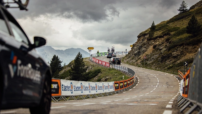 La Vuelta 2026: первый горный финиш на этапе до Font Romeu RUSSPAIN