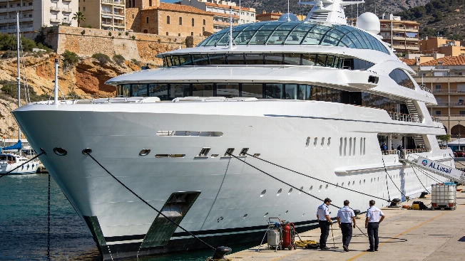 123-метровый мегаяхт Al Lusail вернулся в Таррагону после масштабной модернизации RUSSPAIN.RU