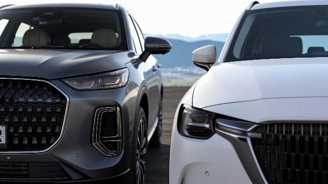 Ebro S900 против Mazda CX-80: битва семиместных гибридных SUV RUSSPAIN