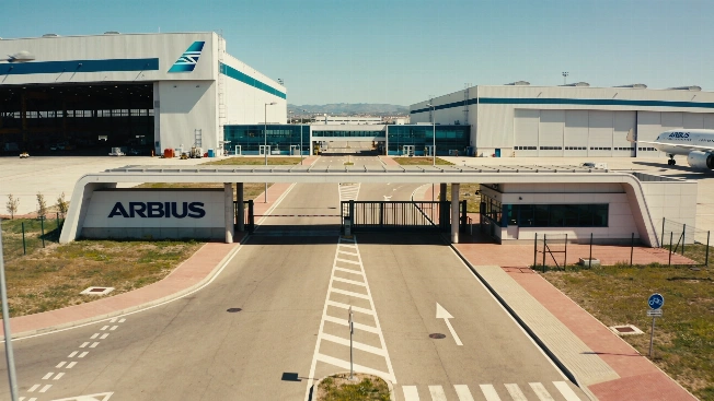 Airbus отступил: спор о гибридной работе перерос в борьбу за условия RUSSPAIN