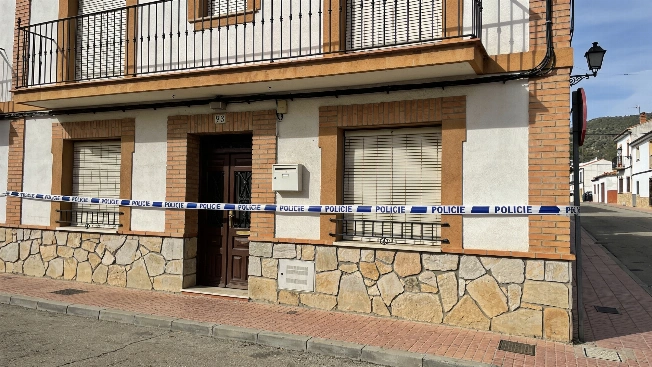 Дочь и её партнер арестованы по делу об убийстве супругов в Таусте RUSSPAIN