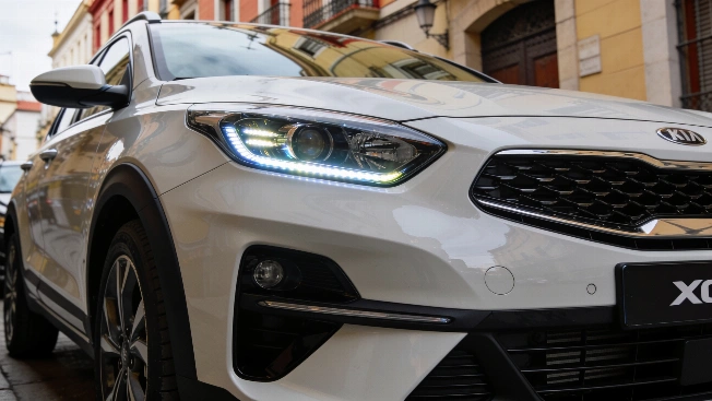 Kia Xceed: новый облик и гибриды для Испании RUSSPAIN.RU