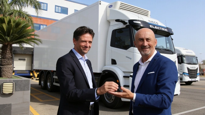 Первый тяжелый электрокамион Iveco начал работу в Испании RUSSPAIN