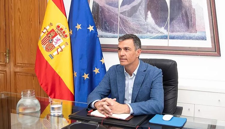 Премьер Испании взял под контроль ситуацию с извержением вулкана RUSSPAIN