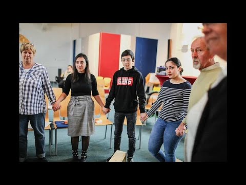 За бугром. Армянская семья нашла убежище в церкви RUSSPAIN