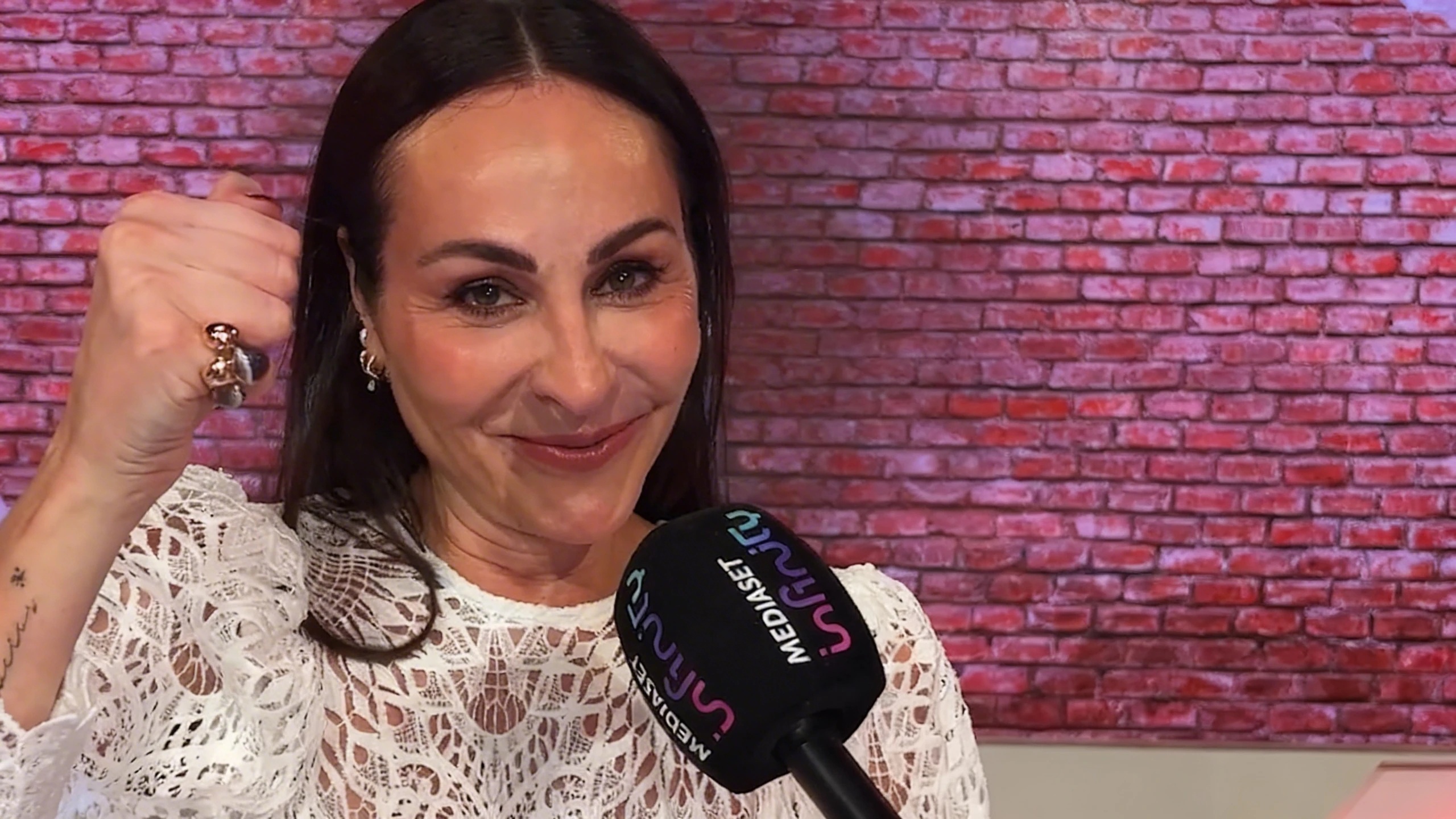 Ana Milán о поиске гармонии: почему уединение стало её выбором после успеха Честный разговор Ana Milán о возрасте, одиночестве и новых целях RUSSPAIN