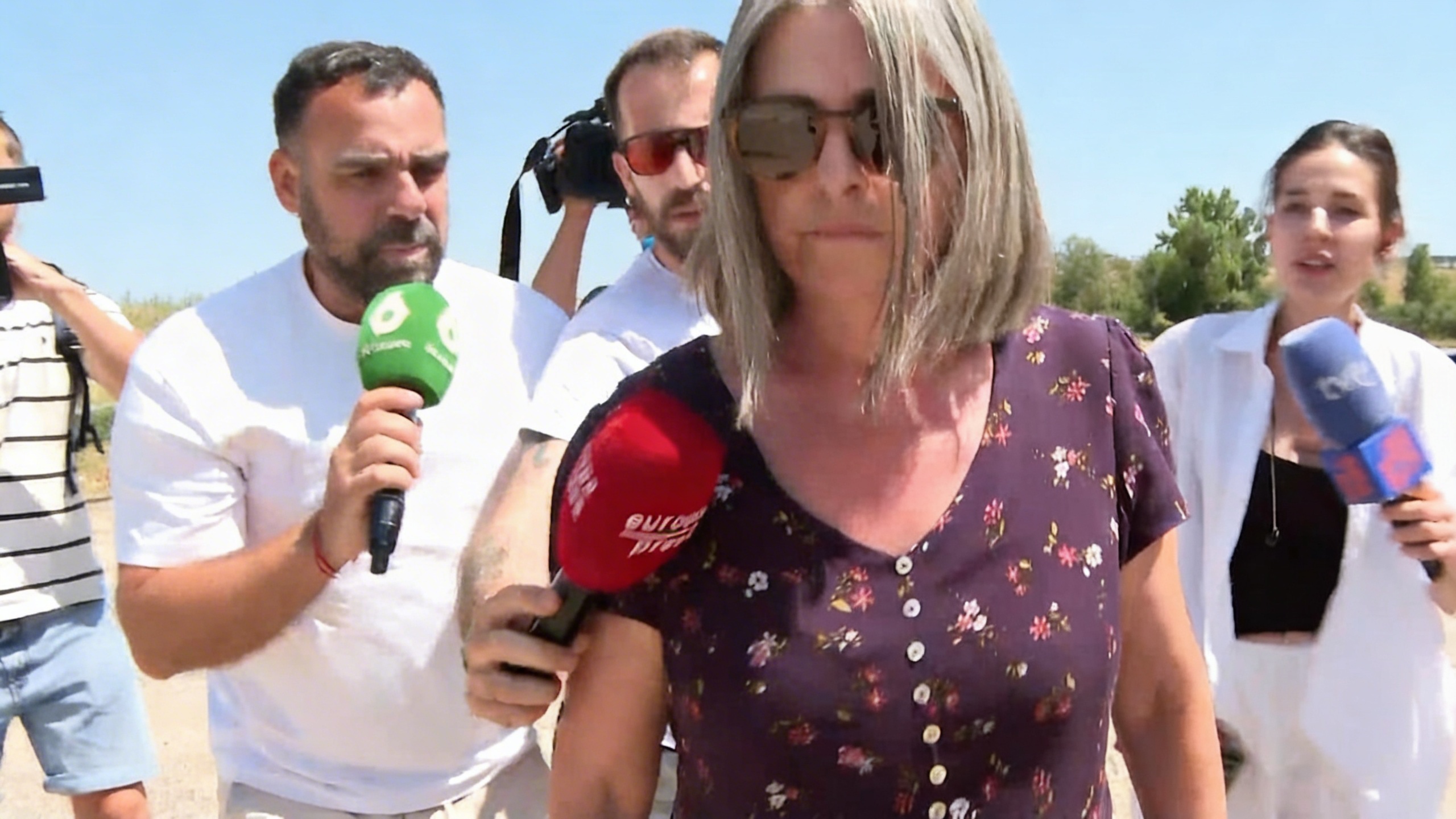 Почему жена политика снова не явилась в Сенат RUSSPAIN