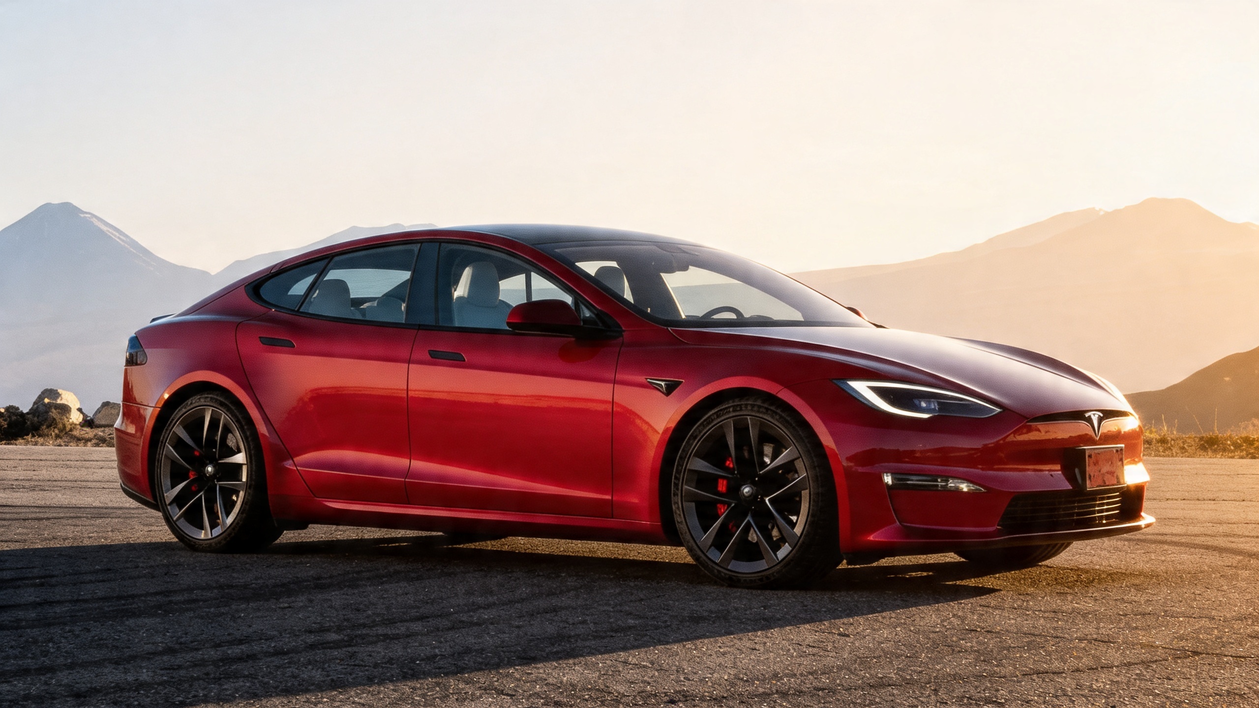 Редкая Signature Edition для Испании: цена, условия и почему Tesla вводит штрафы RUSSPAIN