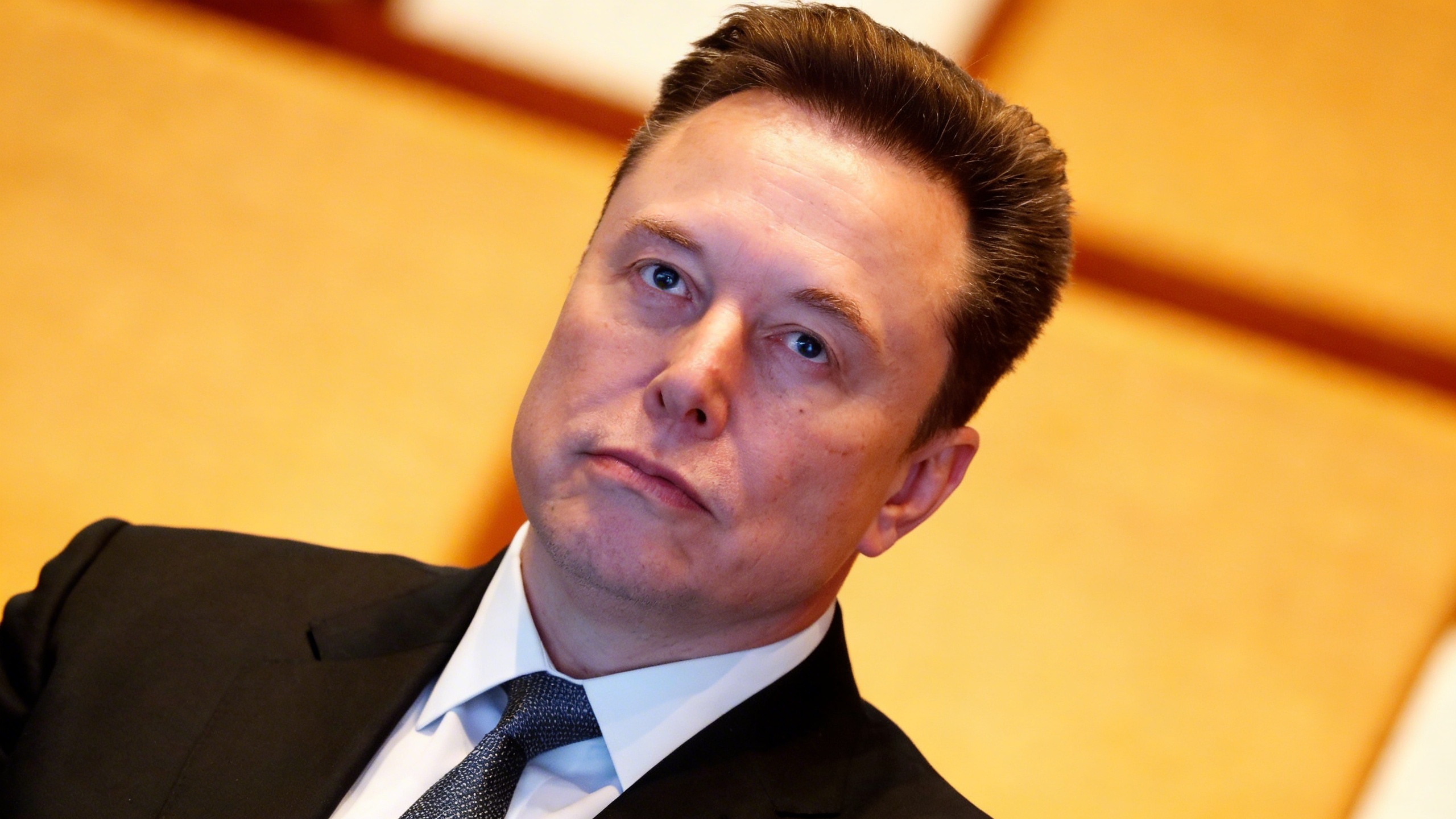 Tesla рискует всем ради загадочного электрокара — и это может стоить ей лидерства RUSSPAIN