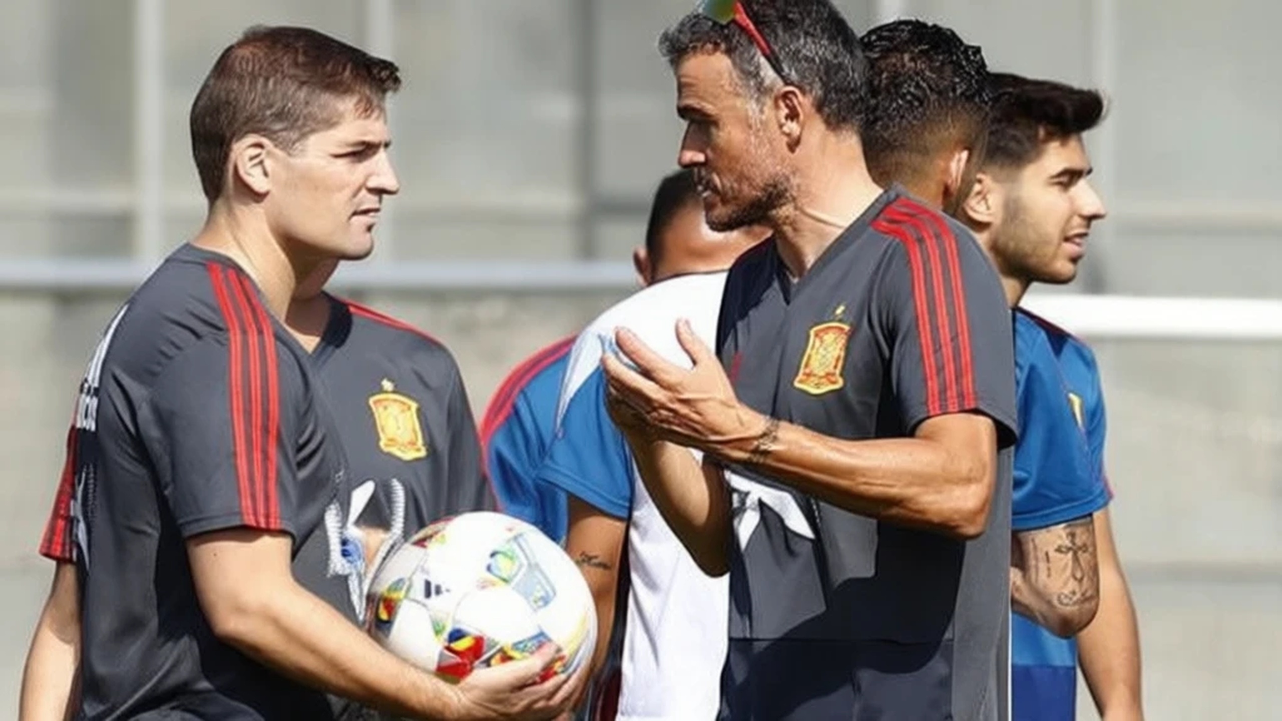 Почему Luis Enrique внезапно отверг Moreno RUSSPAIN