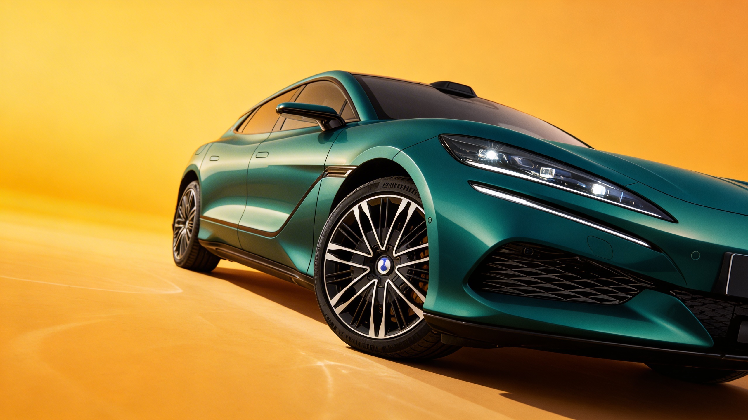 Denza Z9GT заряжается за минуты — теперь у бензина нет шансов? RUSSPAIN