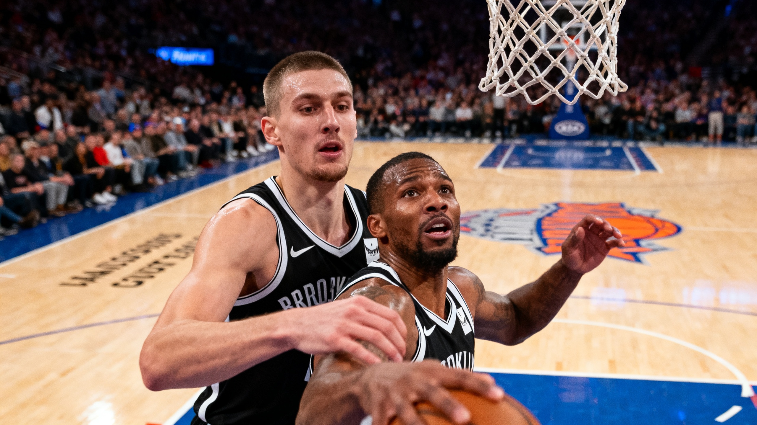В Нью-Йорке решится, смогут ли Spurs сравнять счет с Knicks RUSSPAIN